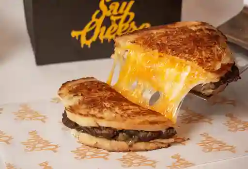 Sandwich Patty Melt