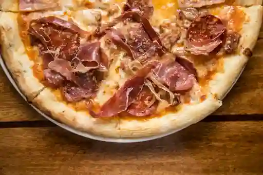Pizzas Amantes de Carne