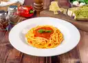 Menú en Casa Spaghetti Familiar 
