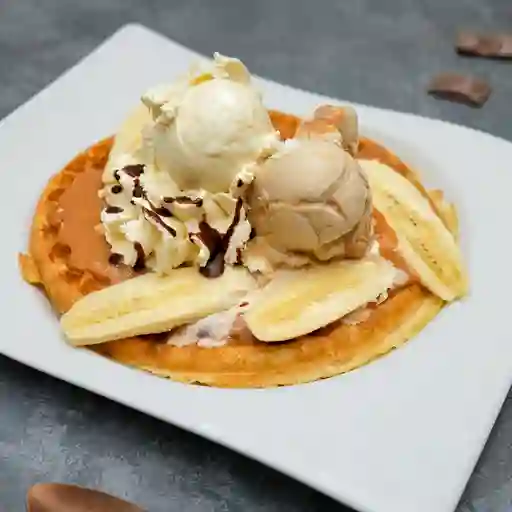 Waffle Arequipe y Banano