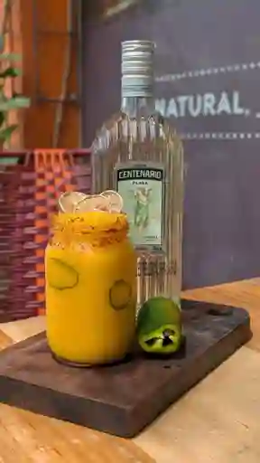 Margarita de Mango y Jalapeño