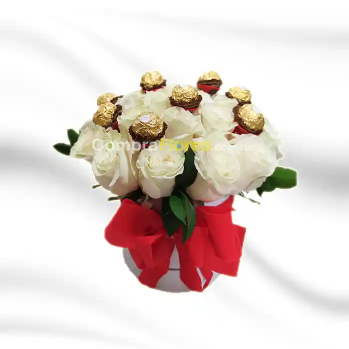 Cilindro de Rosas Blancas y Chocolates Ferrero Rocher