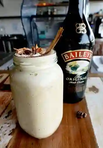 Cafe Frappe con Baileys