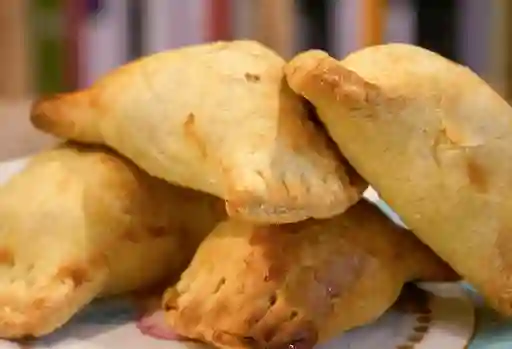 Empanada Jamaiquinas