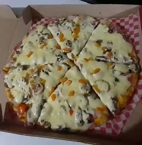  Pizza Mediana