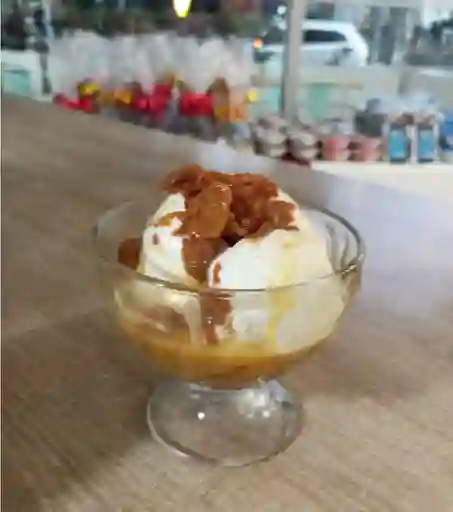 Helado Popsy con Cortado Caliente