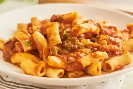 Pasta Rigatoni Berenjena y Pomodoro