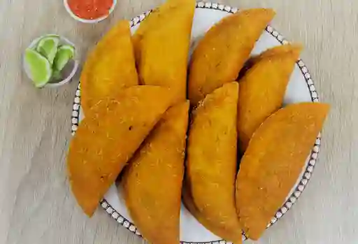 8 Empanadas