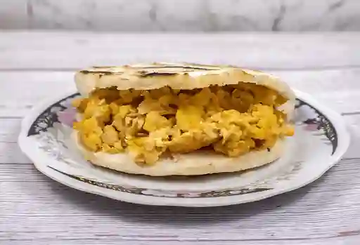 Arepa Rellena de Huevo