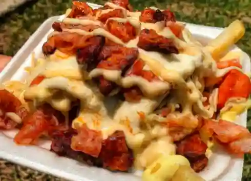 Salchipapa Tradicional