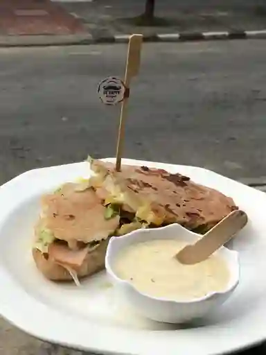 Sándwich Jamón Queso