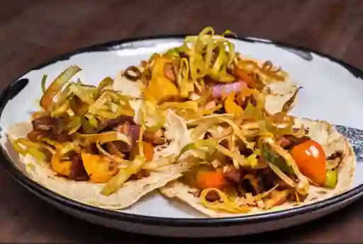 Tacos de Alambre de Pollo