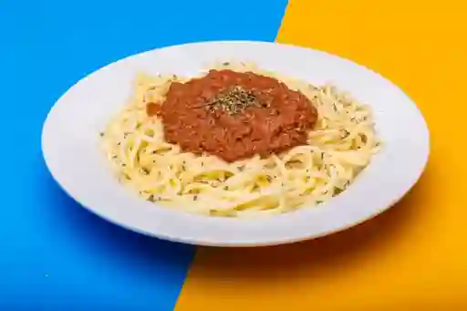Spaguetti con Salsa Boloñesa