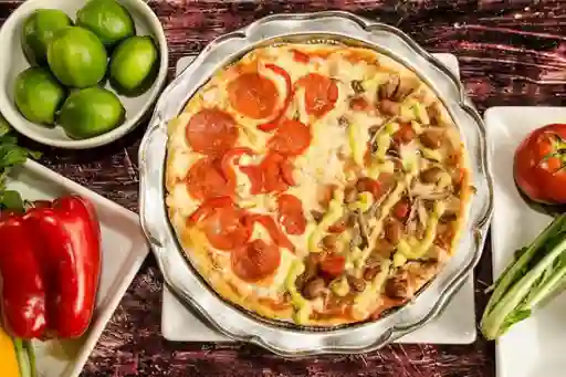 Promo Pizza Mediana con Gaseosa
