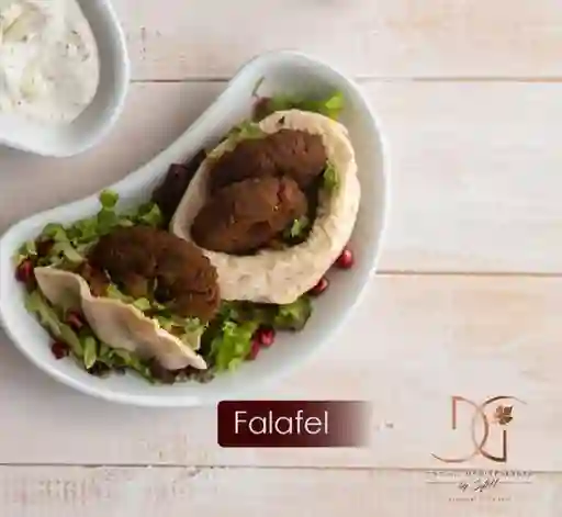 Lunch: Falafel