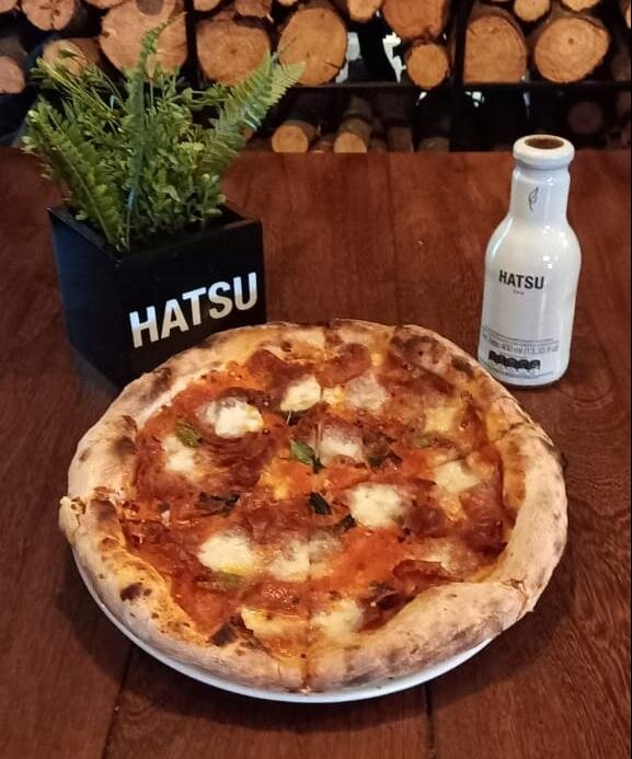 Combo Pizza Salumi y Hatsu 