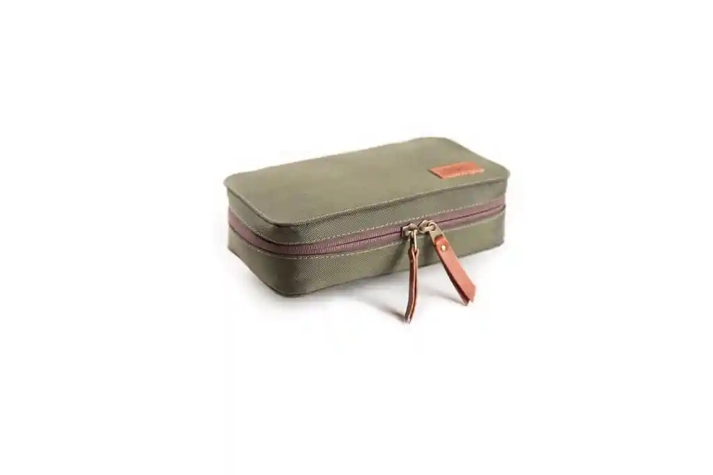 Fabrics tech case (Green)/Portacables de lona(Verde)