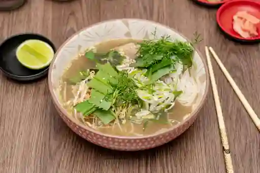 Sopa Pho Vietnamita