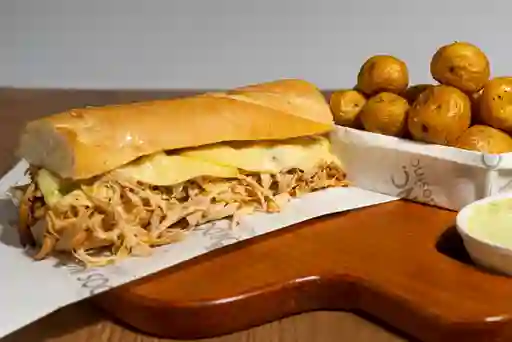 Combo Sándwich de Pollo + Papa Criolla