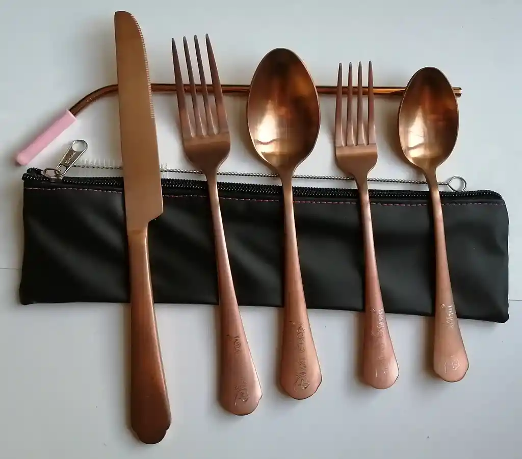 Set de Cubiertos Ecológico portable Rose Gold en acero 