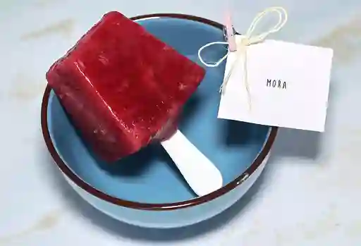 Helado de Mora en Agua