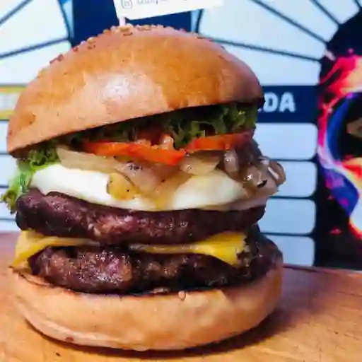 Burger Doble Carne 