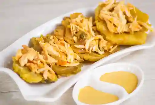Patacones con Pollo