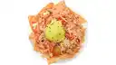 Pollo y Guacamole Nacho Bowl