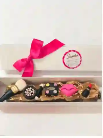 Caja X6 Mini Brownie Maquillaje