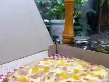 Pizza Hawaiana