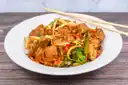 Medio Chop Suey Pollo