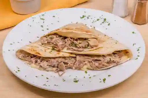 Quesadilla de Pollo con Champiñones