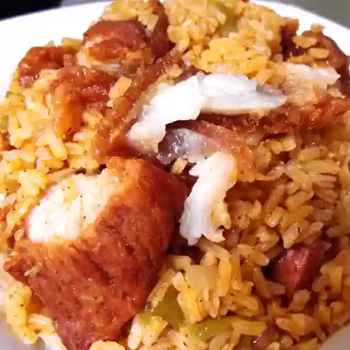 Arroz Pollo y Cerdo