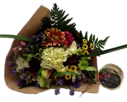 Caja De Regalo Bouquet Flores De Temporada + Simpkins Dulces
