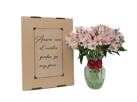 Bouquet De Flores En Caja De Regalo Más Jarrón
