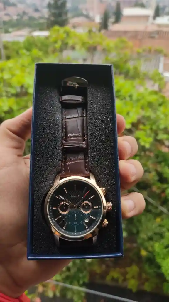 RELOJ PULSERA DE CUERO