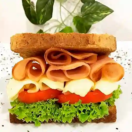 Sandwich Pan Tajado