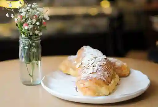 Croissant Almendras