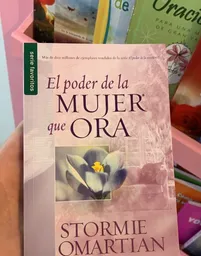 el poder de la mujer que ora