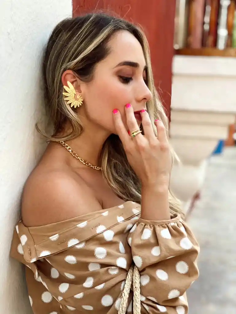 ARETES EAR FLYERS.