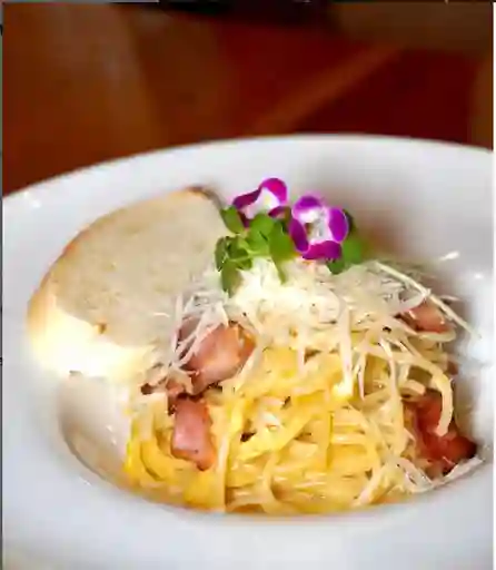 Spaghetti Cacio E Pepe