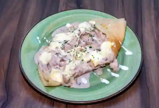 Crepe Pollo Stroganoff