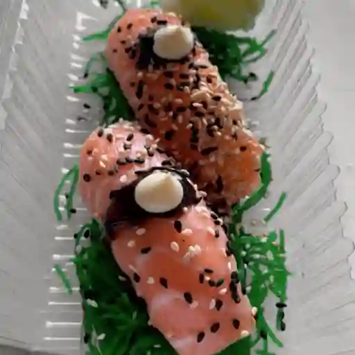 Nigiri de Salmón