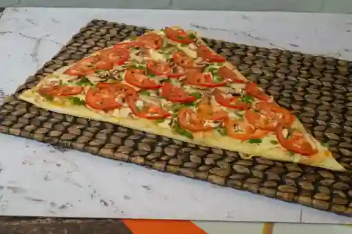 Pizza Triangular Vegetariana