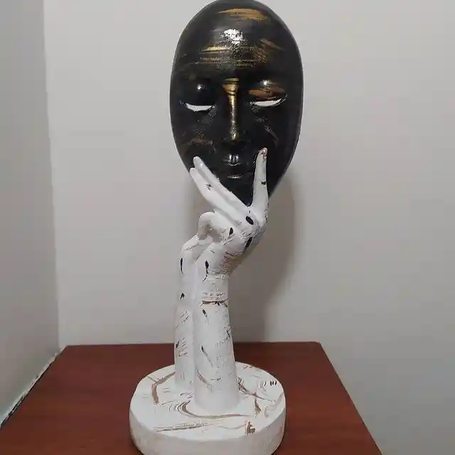 Escultura rostro