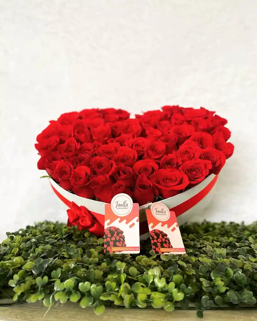 Caja Rosas Corazon