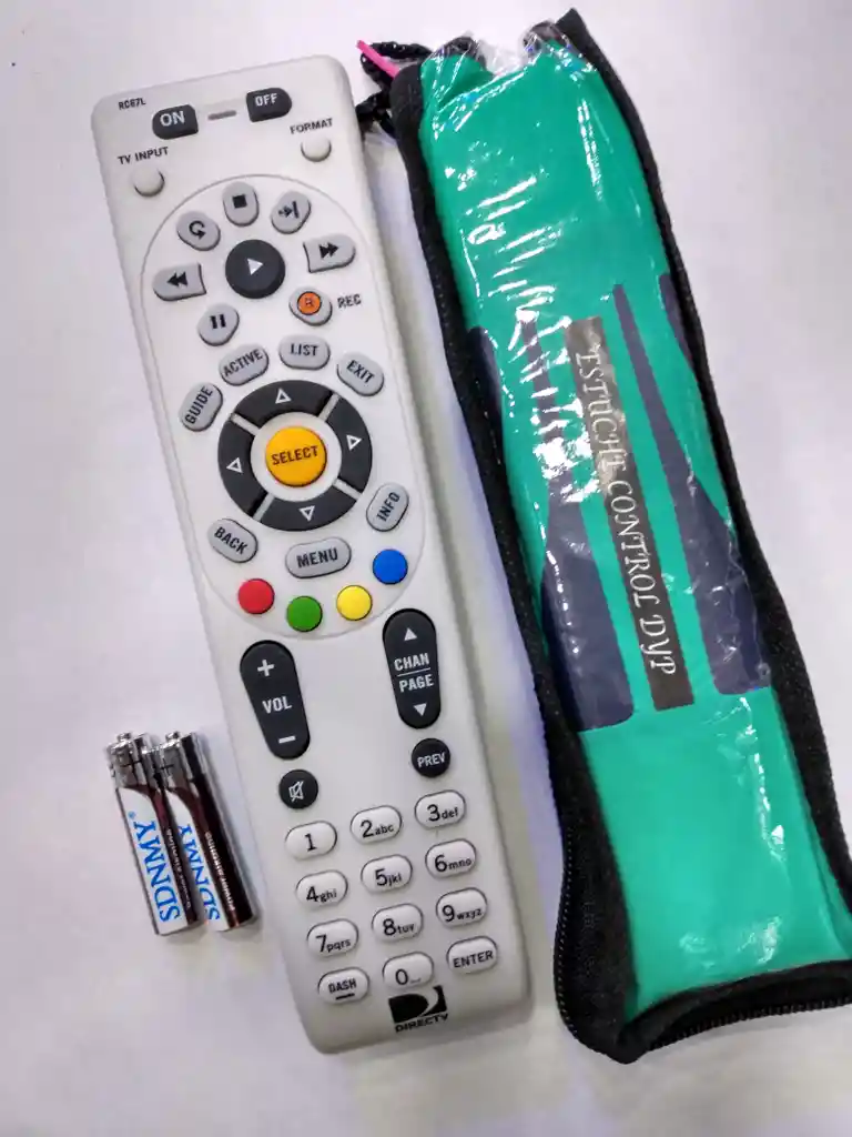 Directv Control Remoto Para + Forro Y Pilas