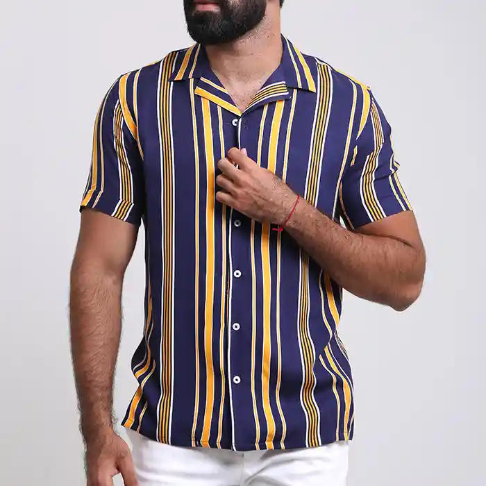 CAMISA MANGA CORTA ESTAMPADA