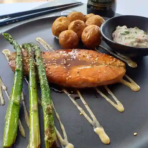 Salmón Teriyaki