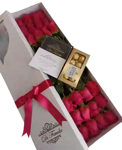 Caja tradicional x 24 rosas fucsia y ferrero x 8